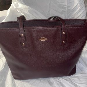 Maroon/Wine coach tote bag